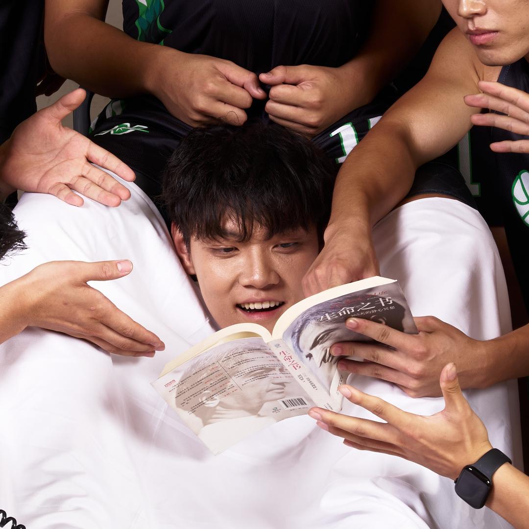 成都Buddy篮球队