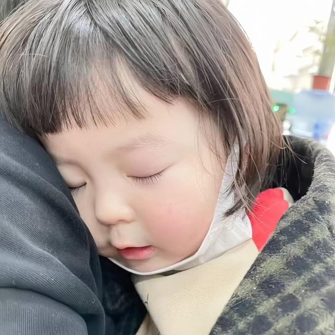 生气我就噜噜脸