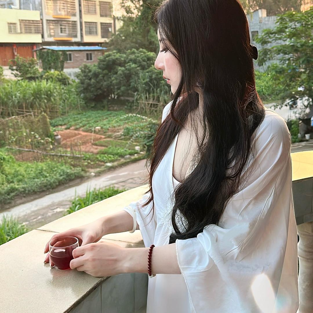 李子欣