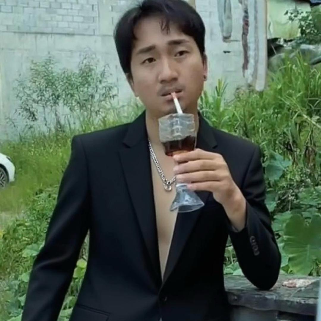 唐三萬