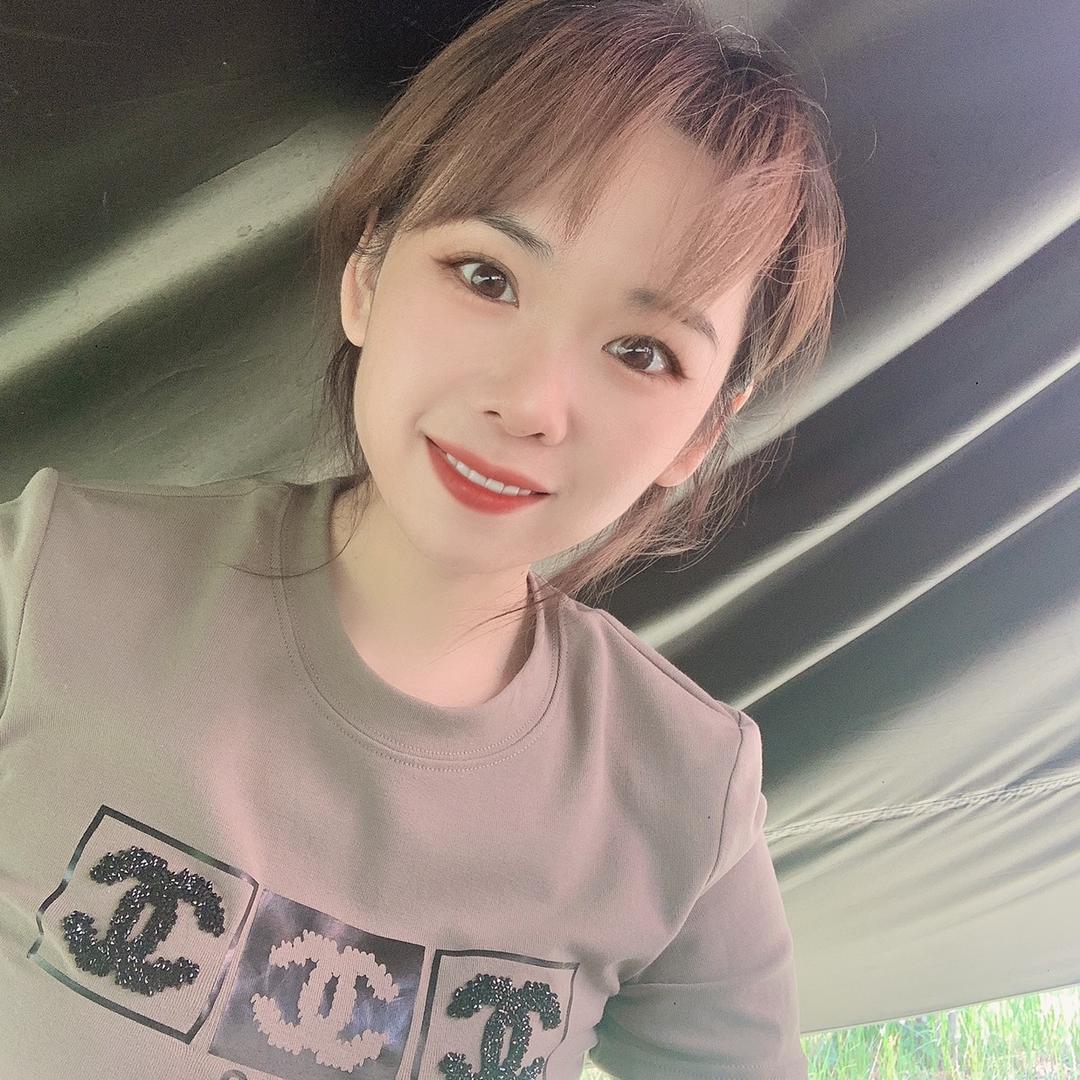 巩义  眉型设计亚冰