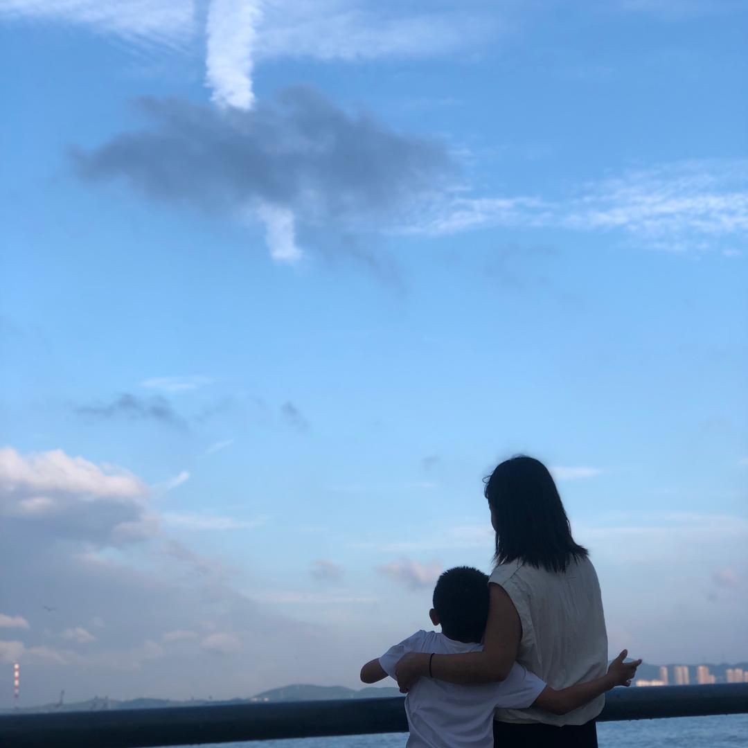 在开封卖门窗的~~小苗