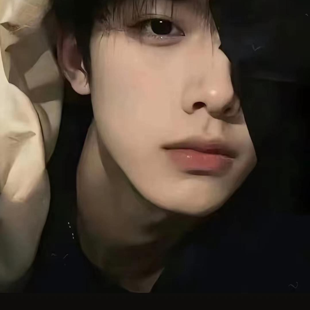 Ly林挽