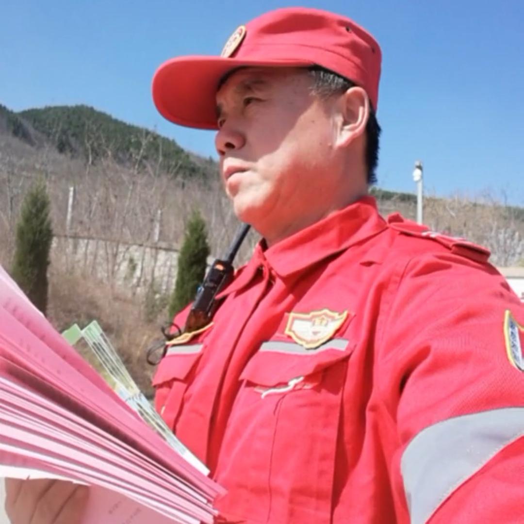 东风湖艺人