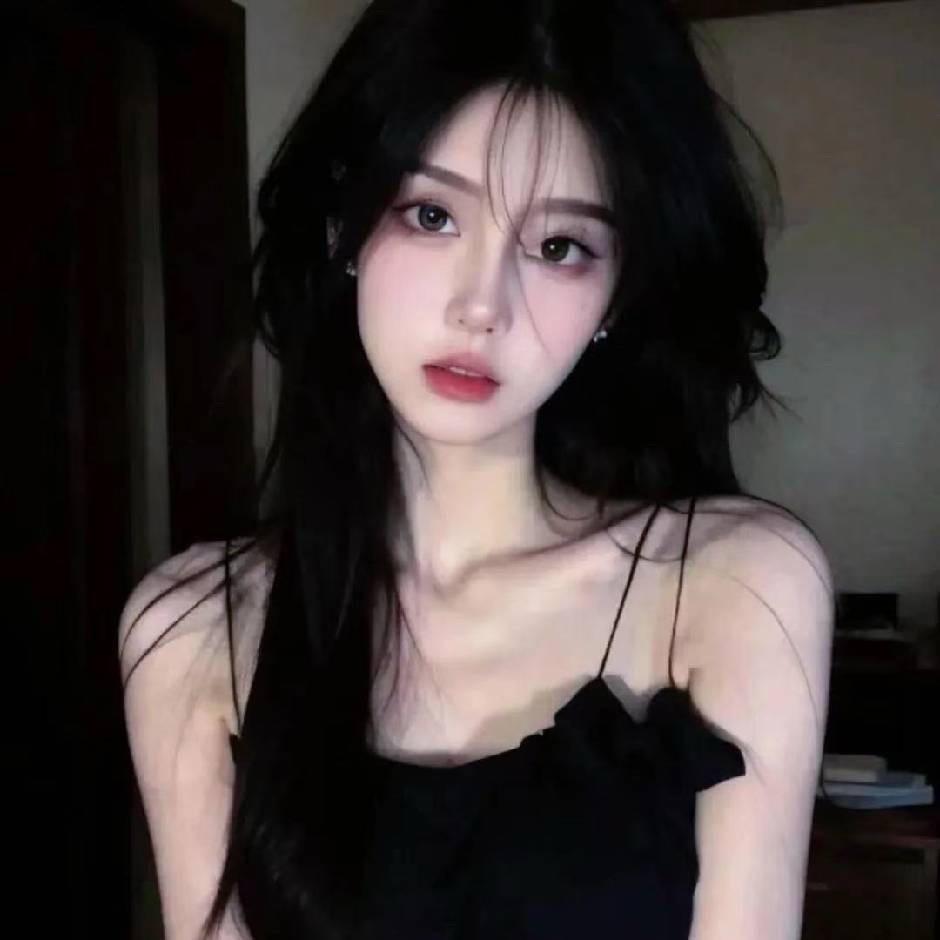 大三学妹