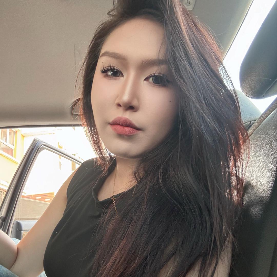 莎娜.🕊️