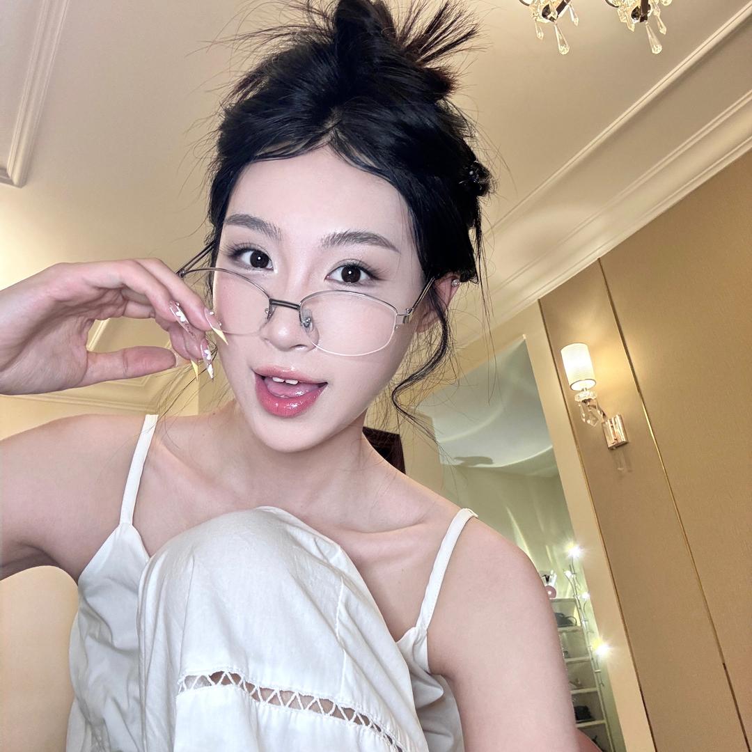 凡凡凡