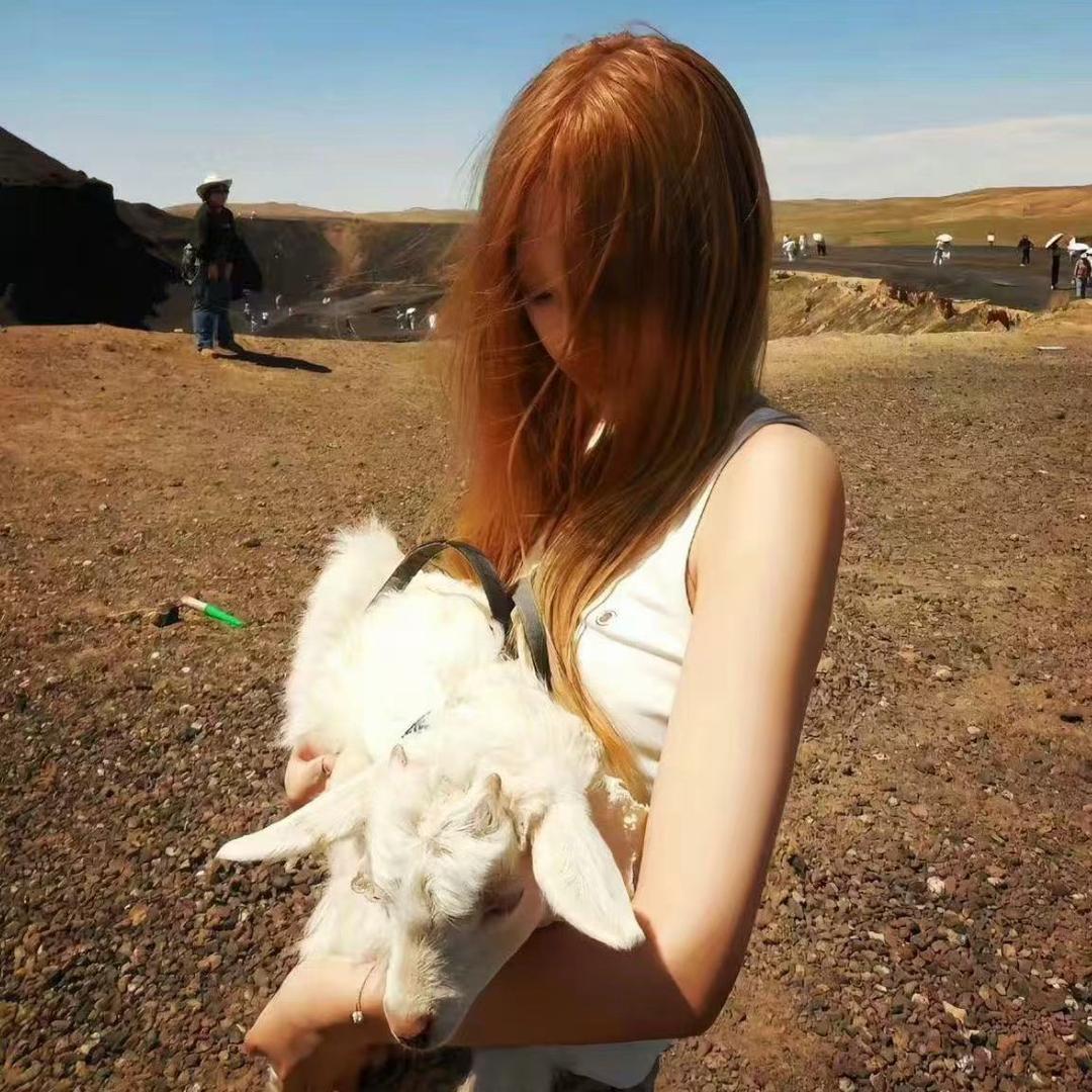 雯雯（穿搭版）