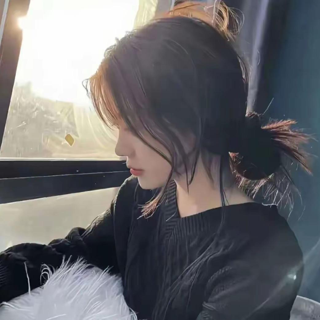 ♡.最近的你是我最远的爱🎀·°