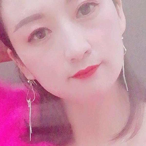 李侠