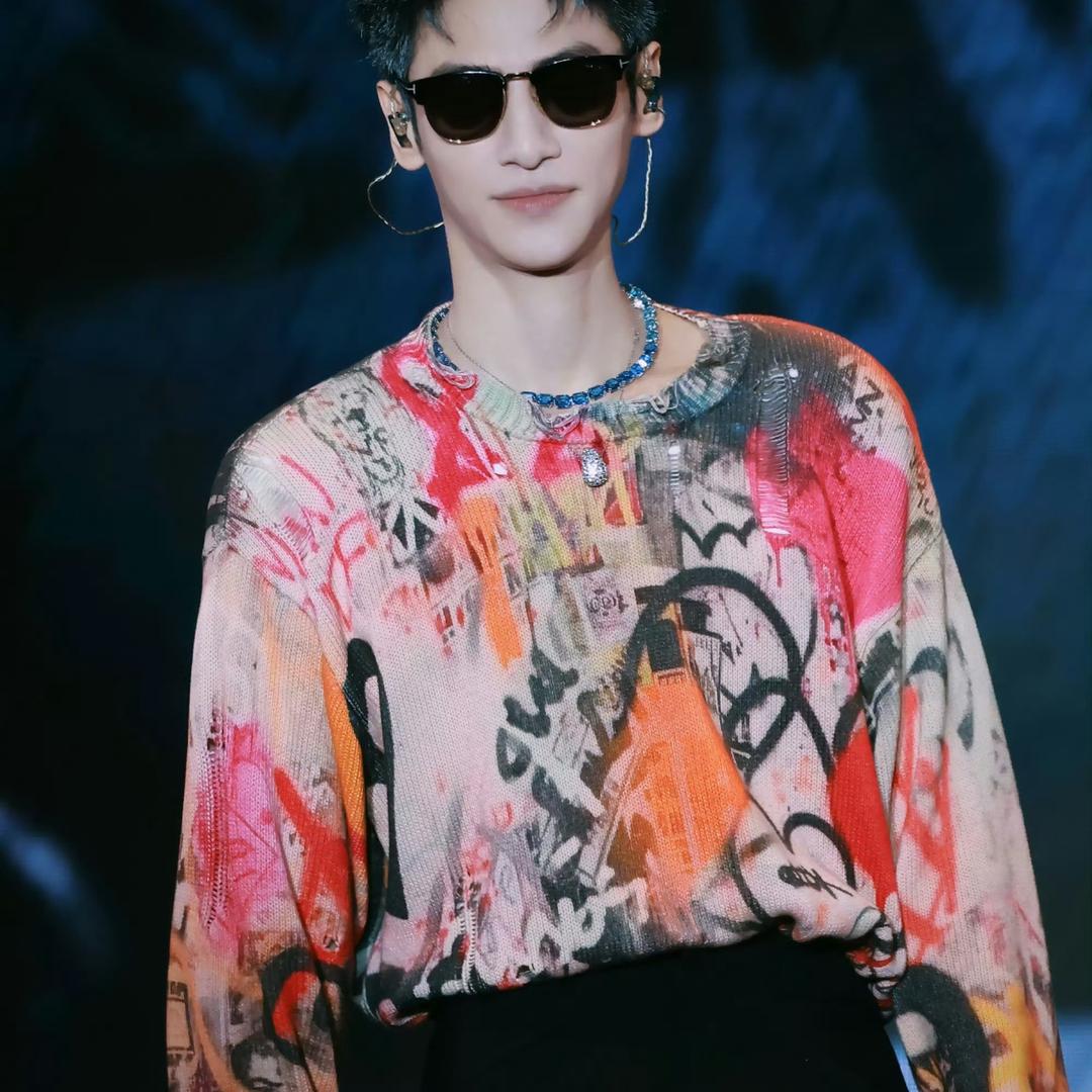 云游四海（连赞拉黑）