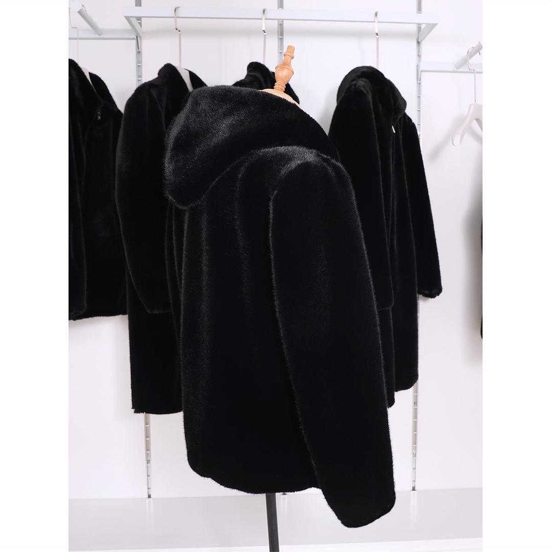 海宁益亚男士貂皮服饰