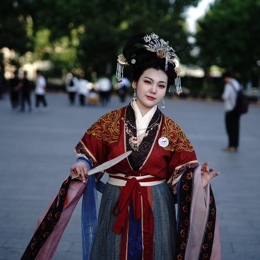 芸汐(汉服版)