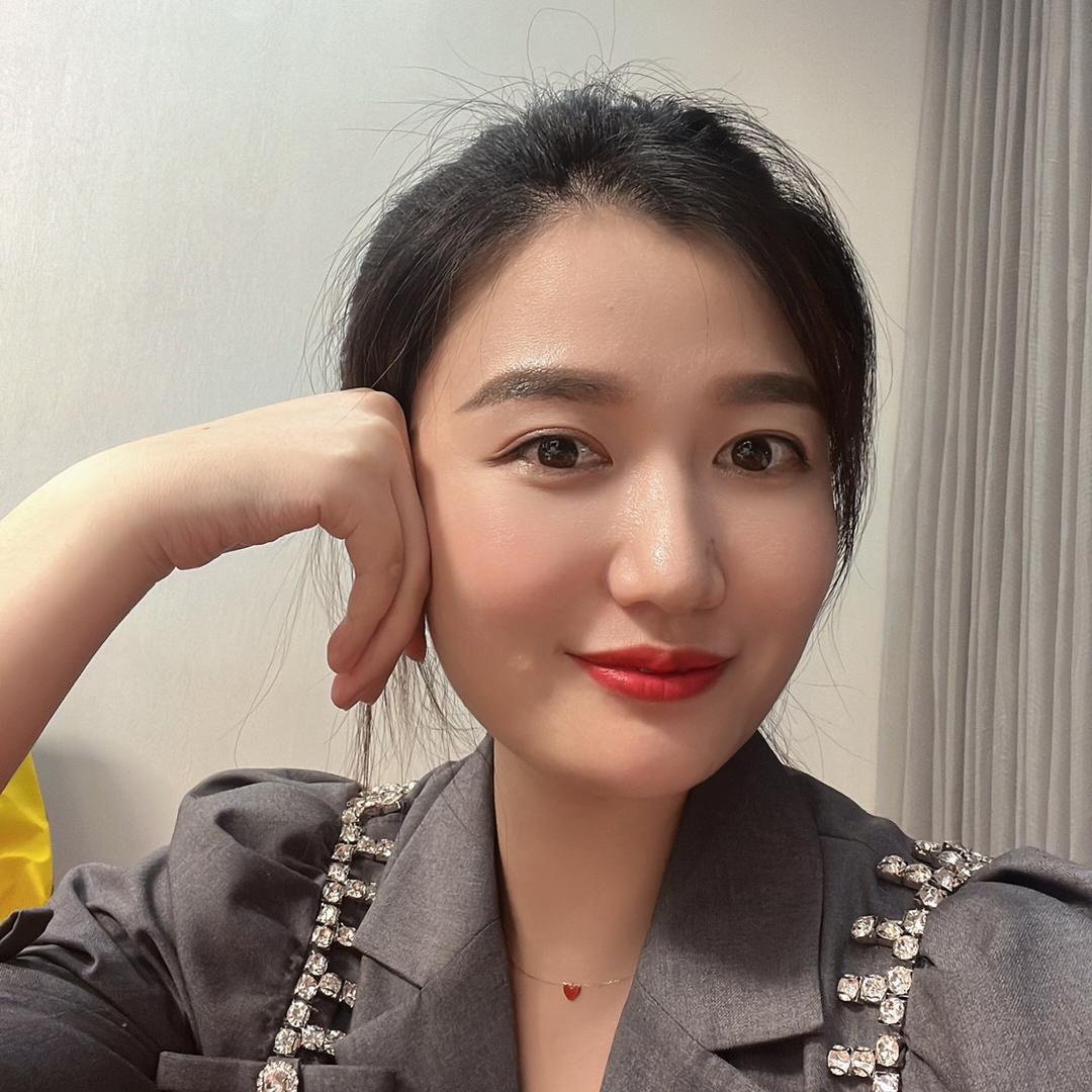曾晶（常德佐伊美容）