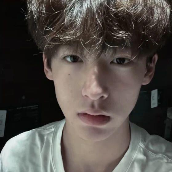 ㅤㅤㅤㅤㅤㅤ.