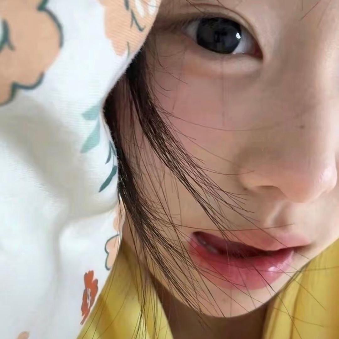 噗噗.
