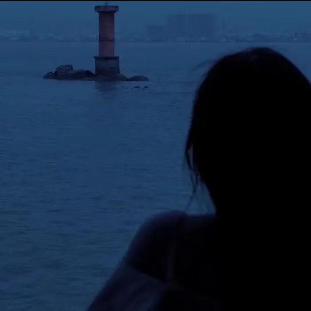 ￴￴ ￴￴ ￴ ￴￴