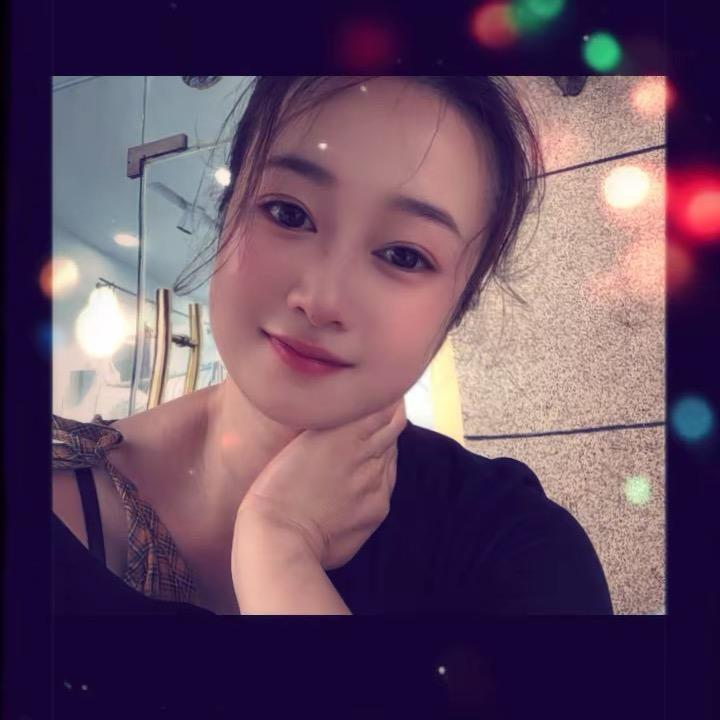 小时候 。梁 梁