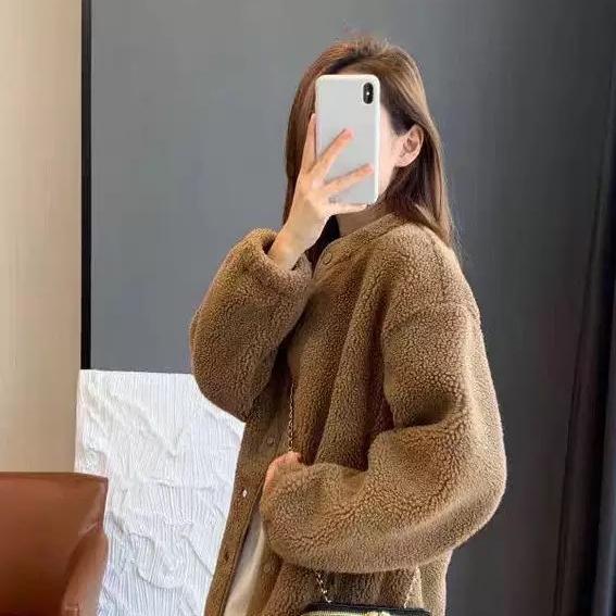 锦妍潮流服饰精选