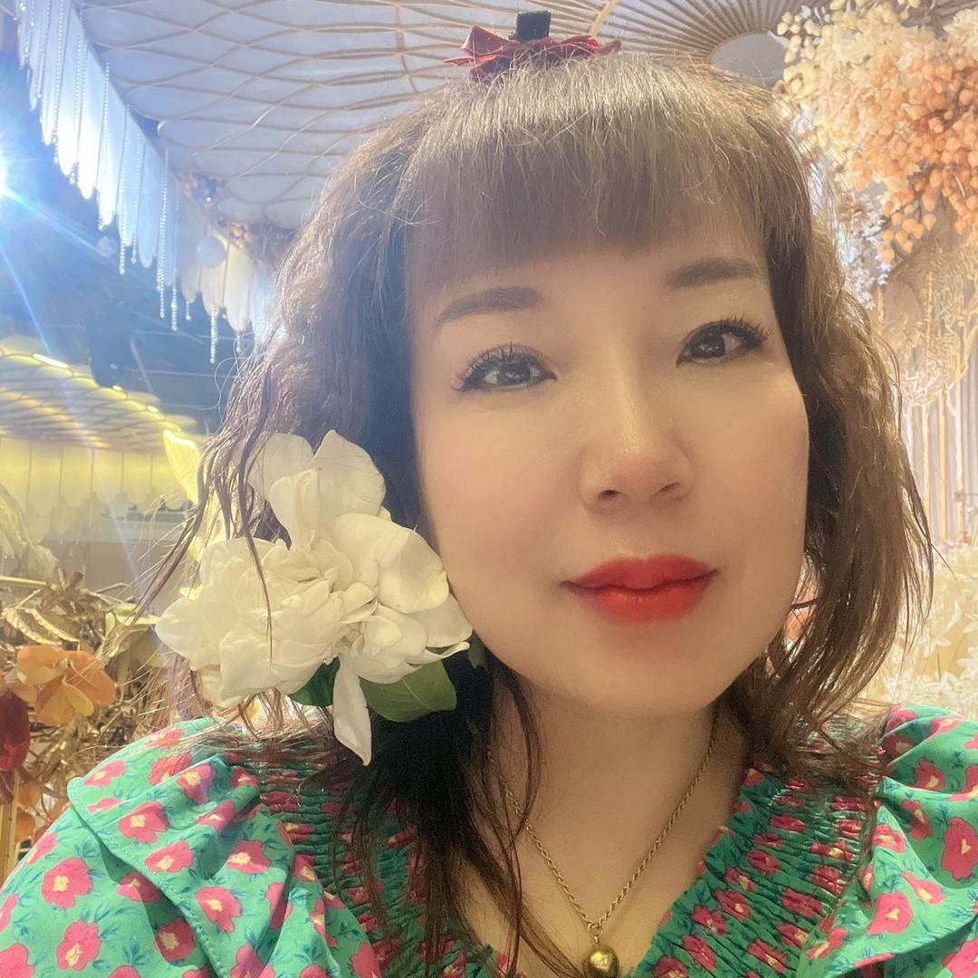红飘飘❤️❤️