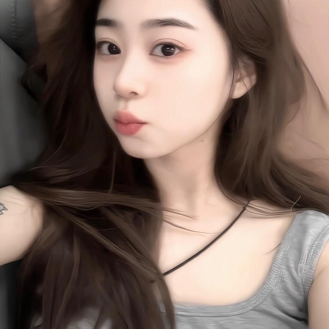 依依