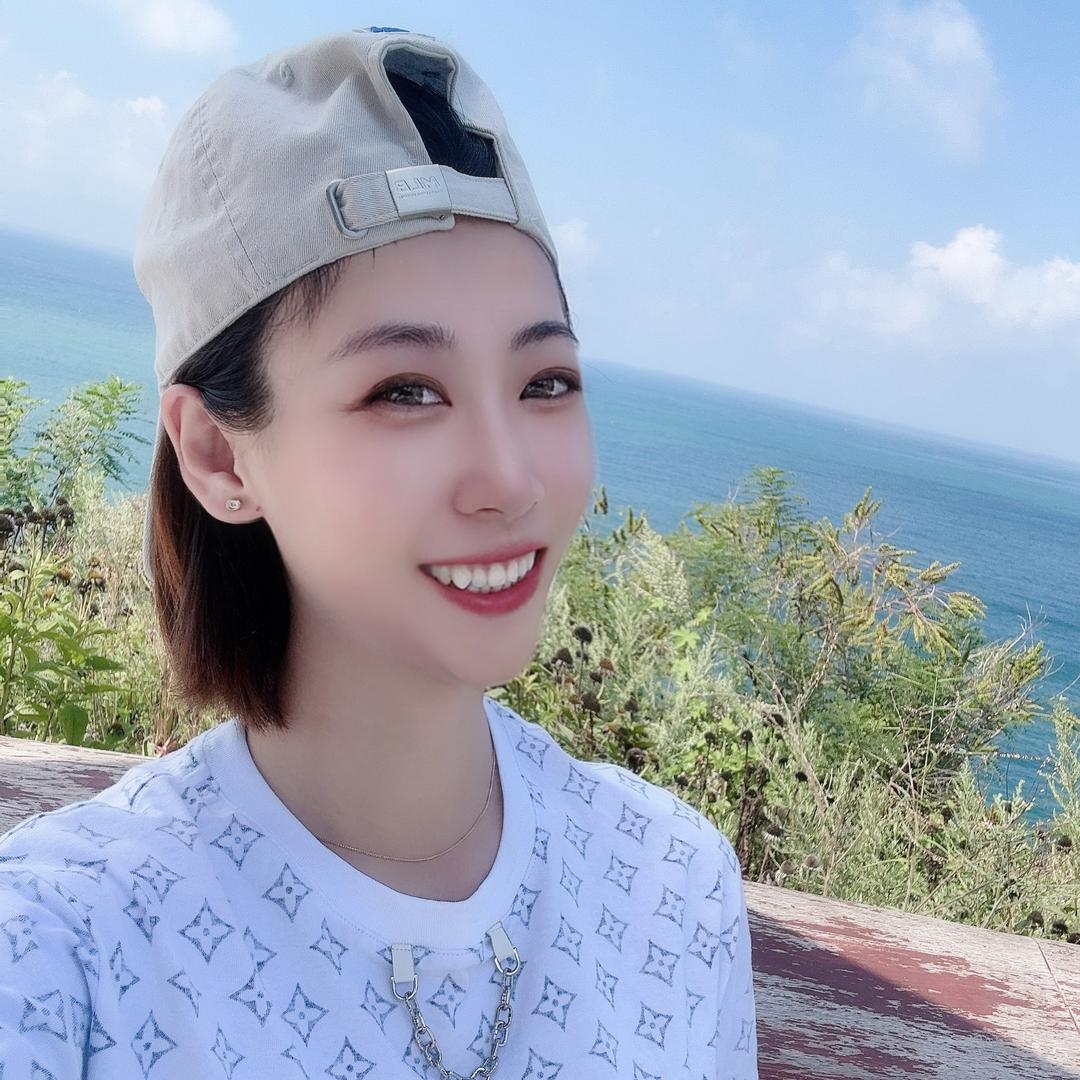 冉冉吖