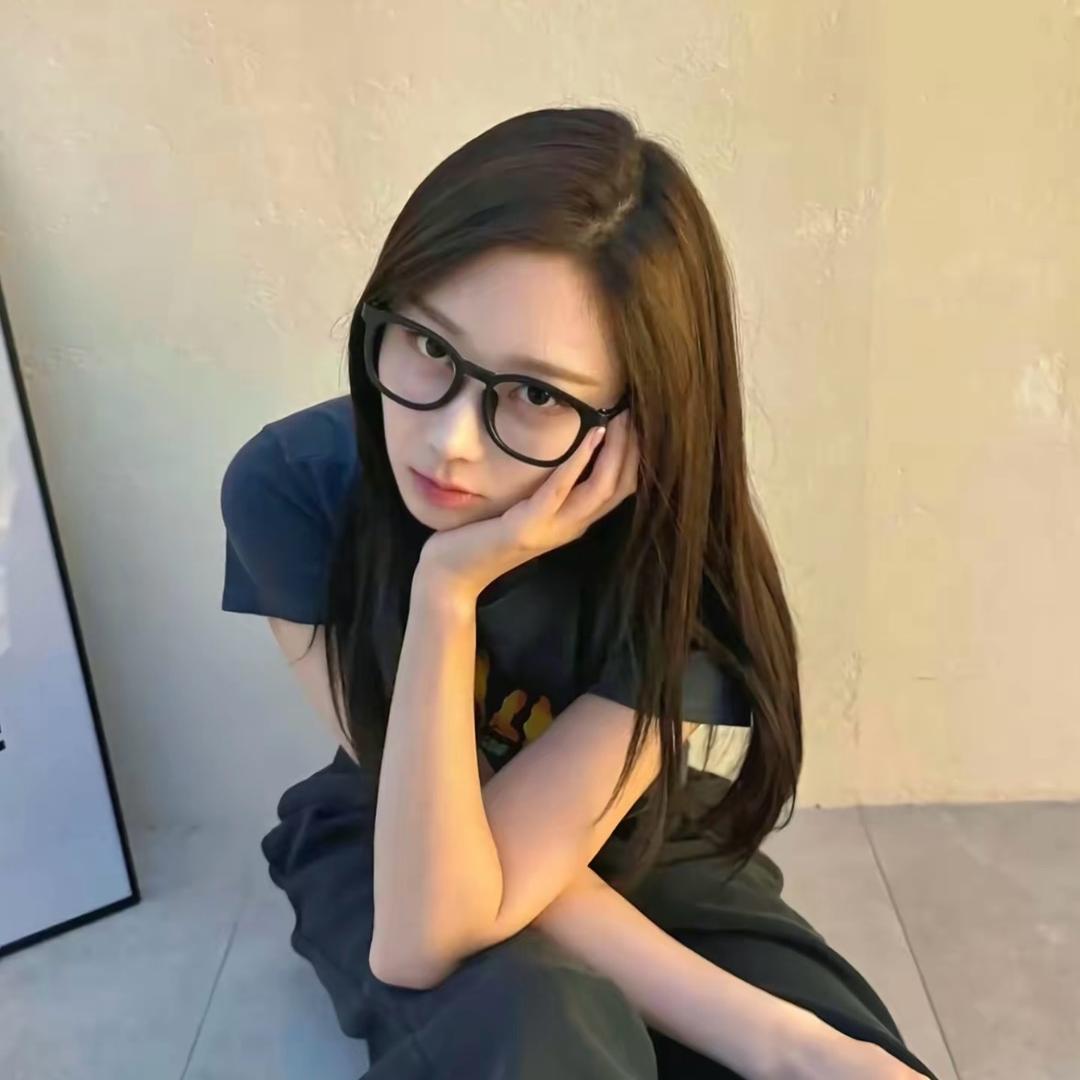 呉