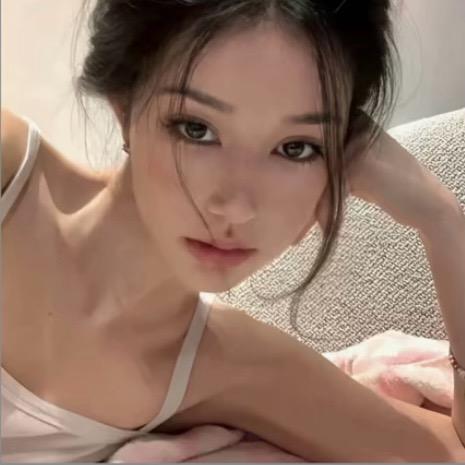 山水不相逢'