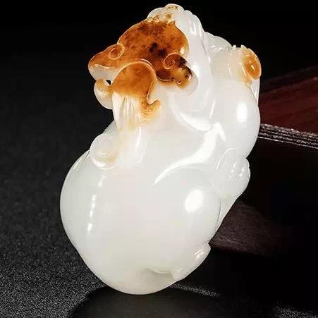 龙玉珠宝优选和田玉