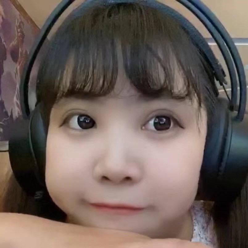 小月月🎀