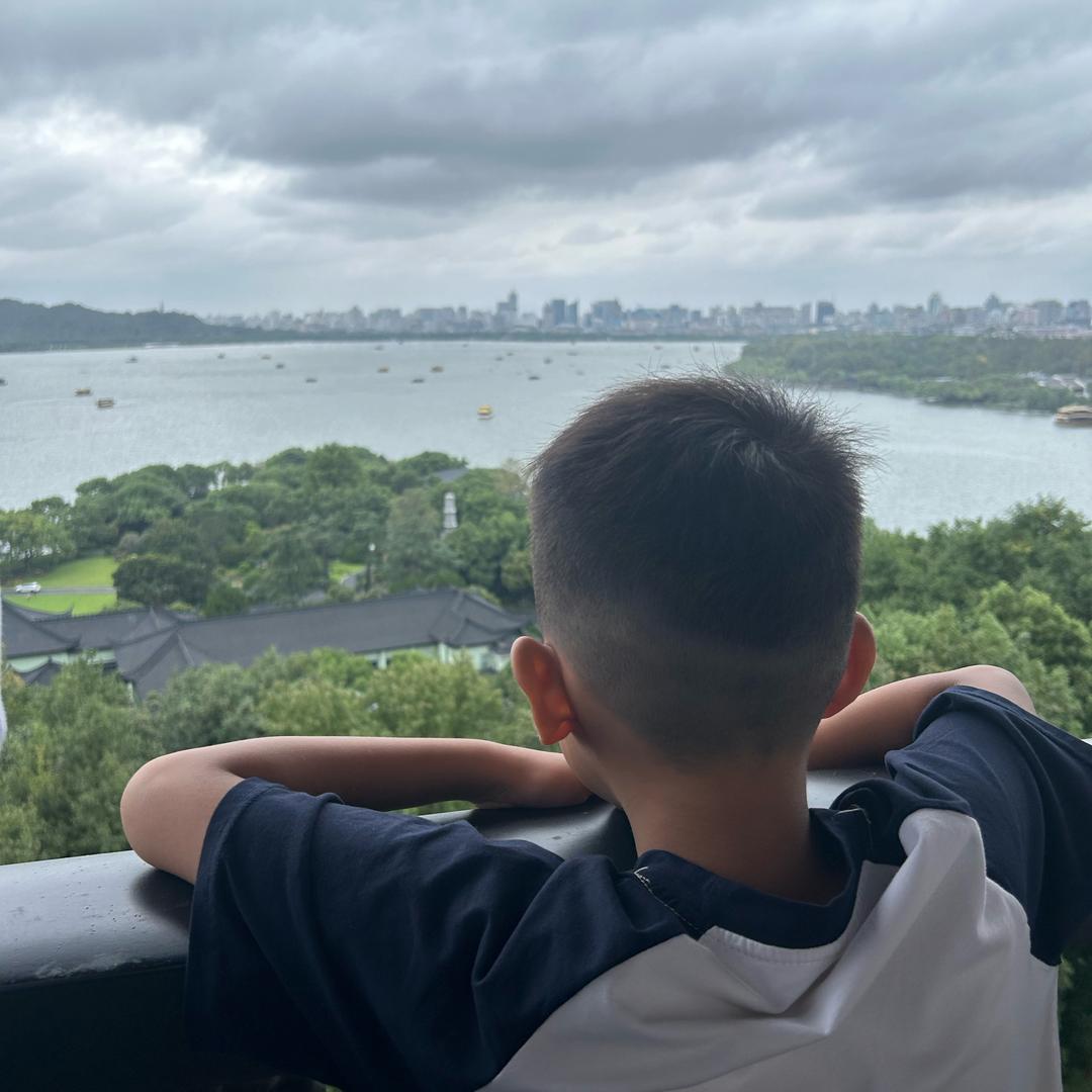 甜一妈妈带娃记