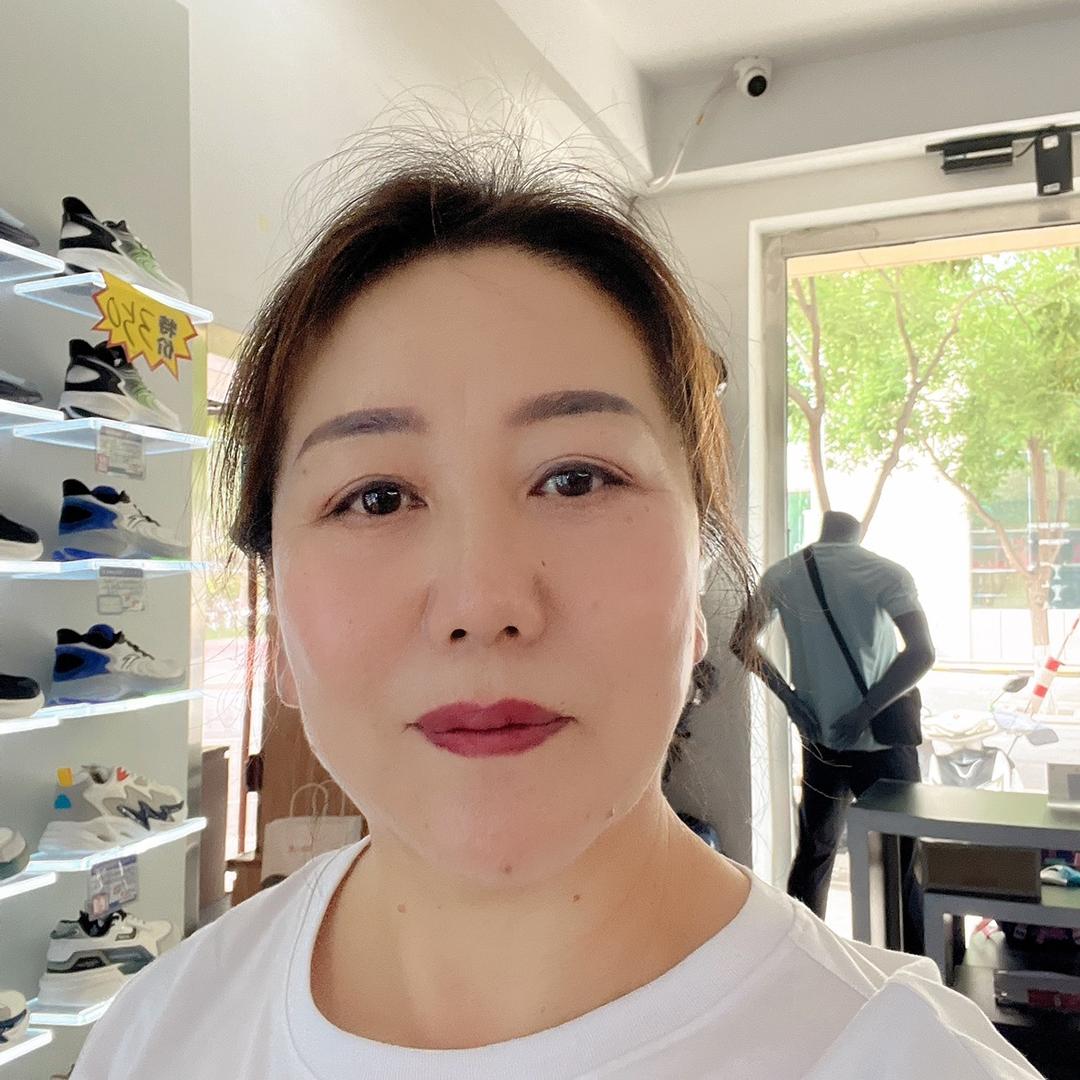 鄂前旗双旭张姐