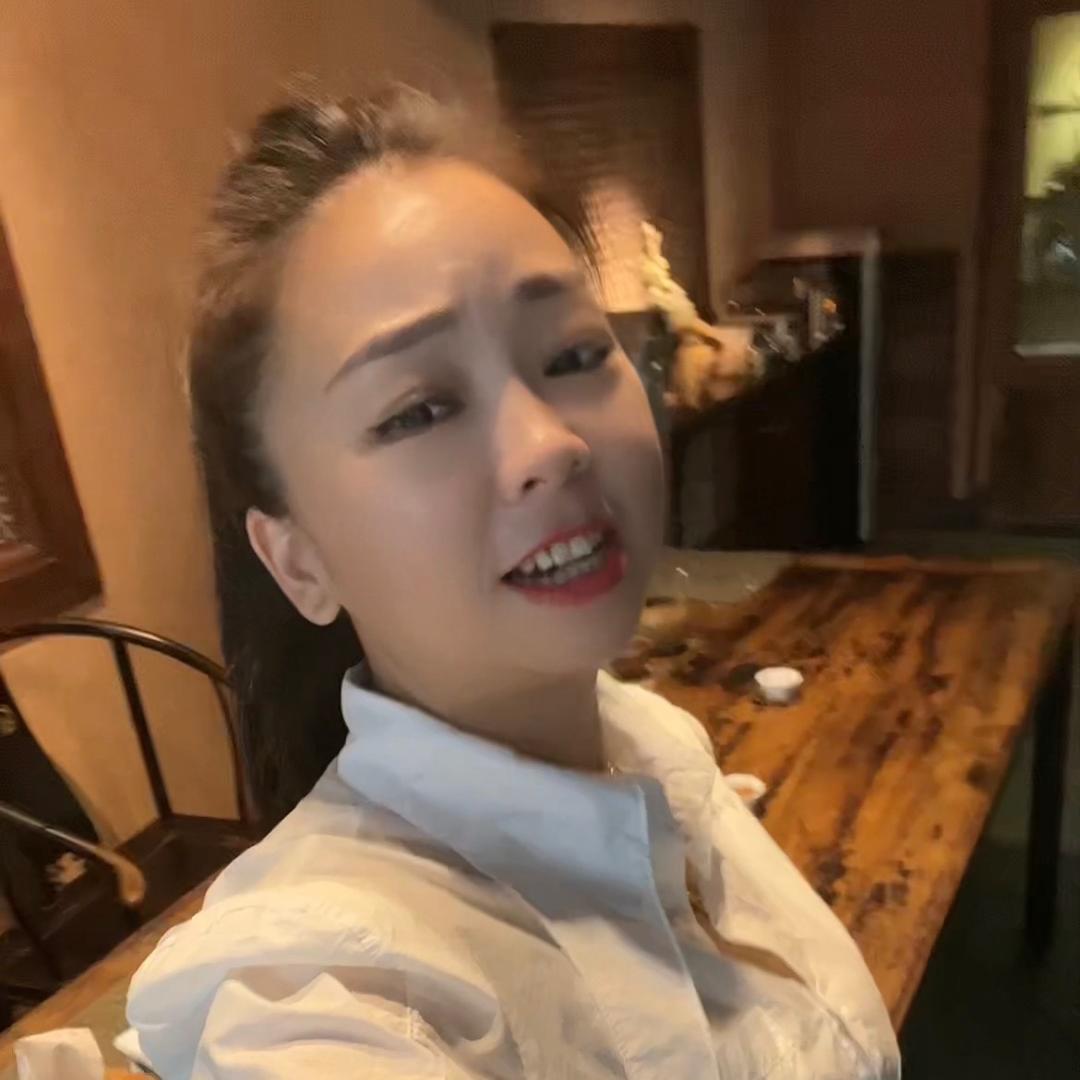 爱笑的张子