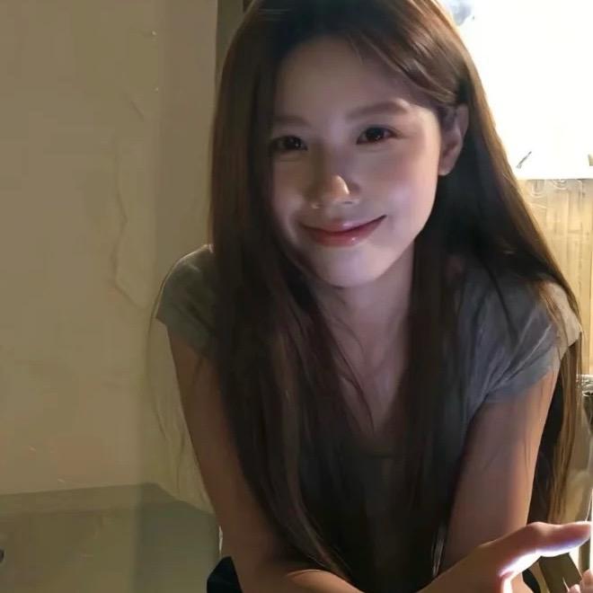 熊小里·婚纱化妆师｜兰兰