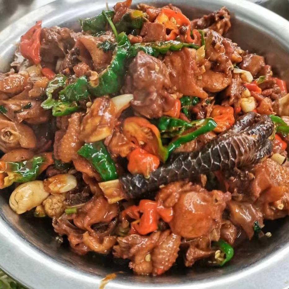 张海涛枣庄辣子鸡