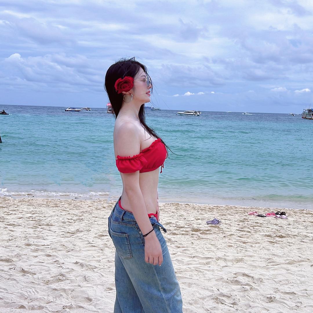 倩倩向太阳👣