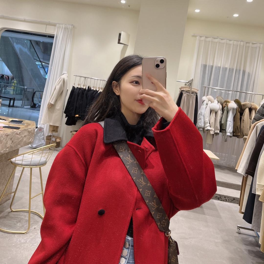 妙辰羊绒大衣