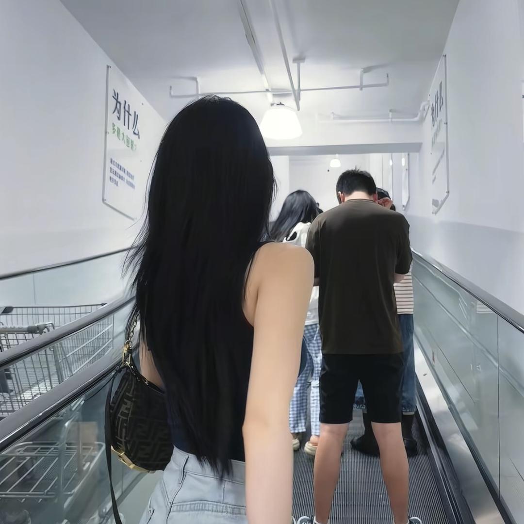 是~桔子