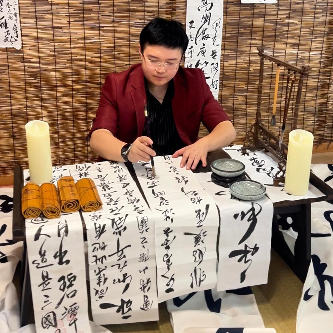小探客