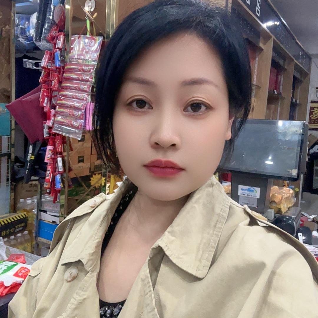 惠益佳生活超市板娘