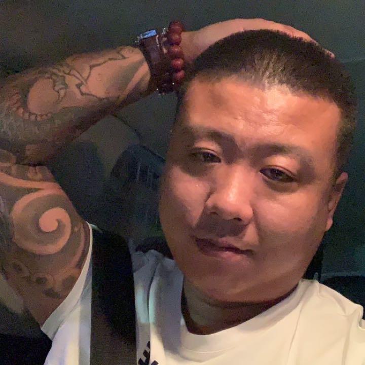 @吴迪 。
