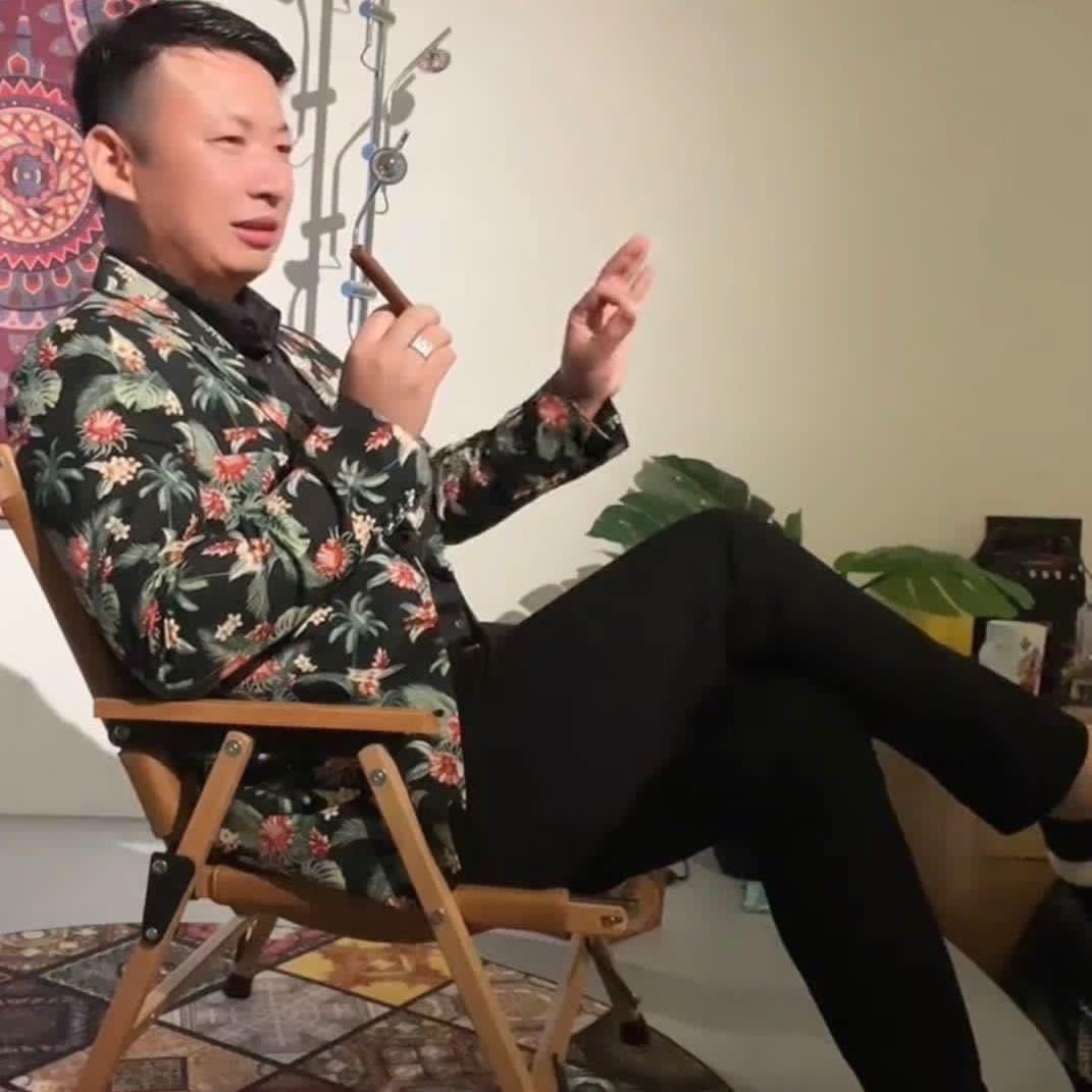 邵文华  桉木 橡胶木单板