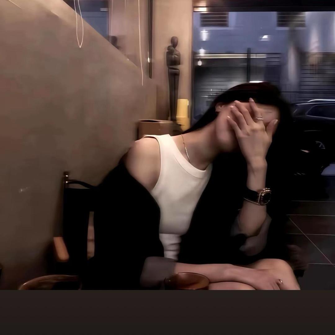 奶油🧁泡芙🌸