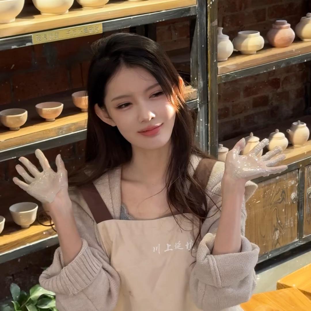 张灿灿cc