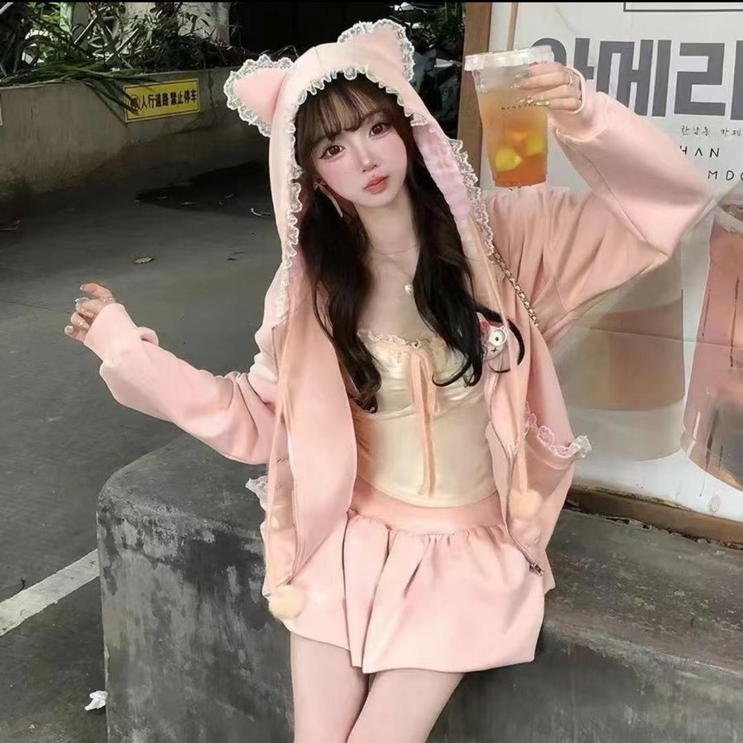 欣欣吖