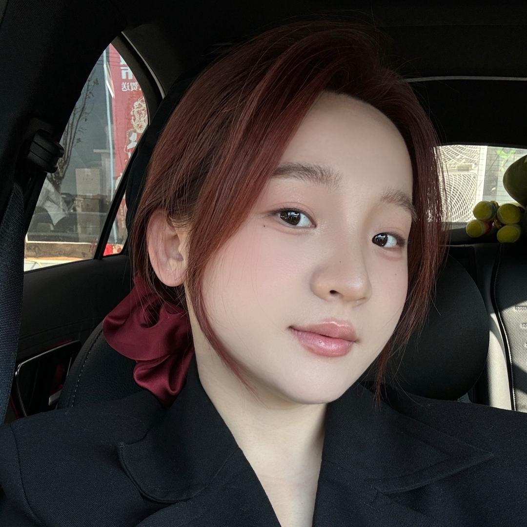 早安婚纱造型-杨柳（化妆版）