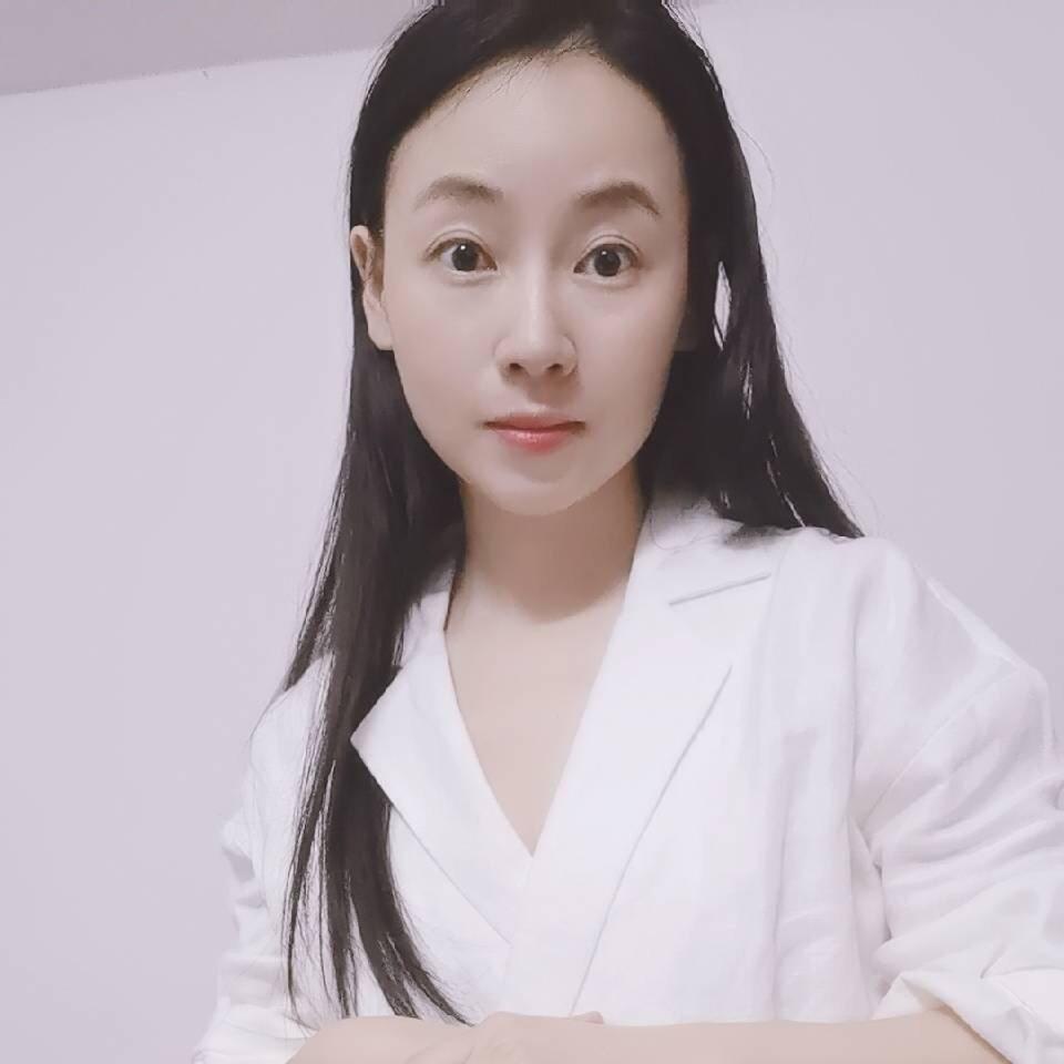 妮妮@