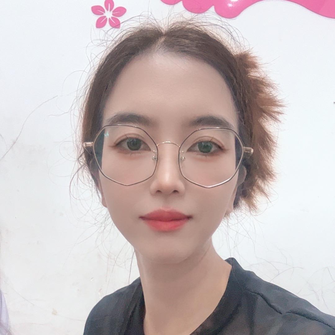 小姿女人（龙华路79号）