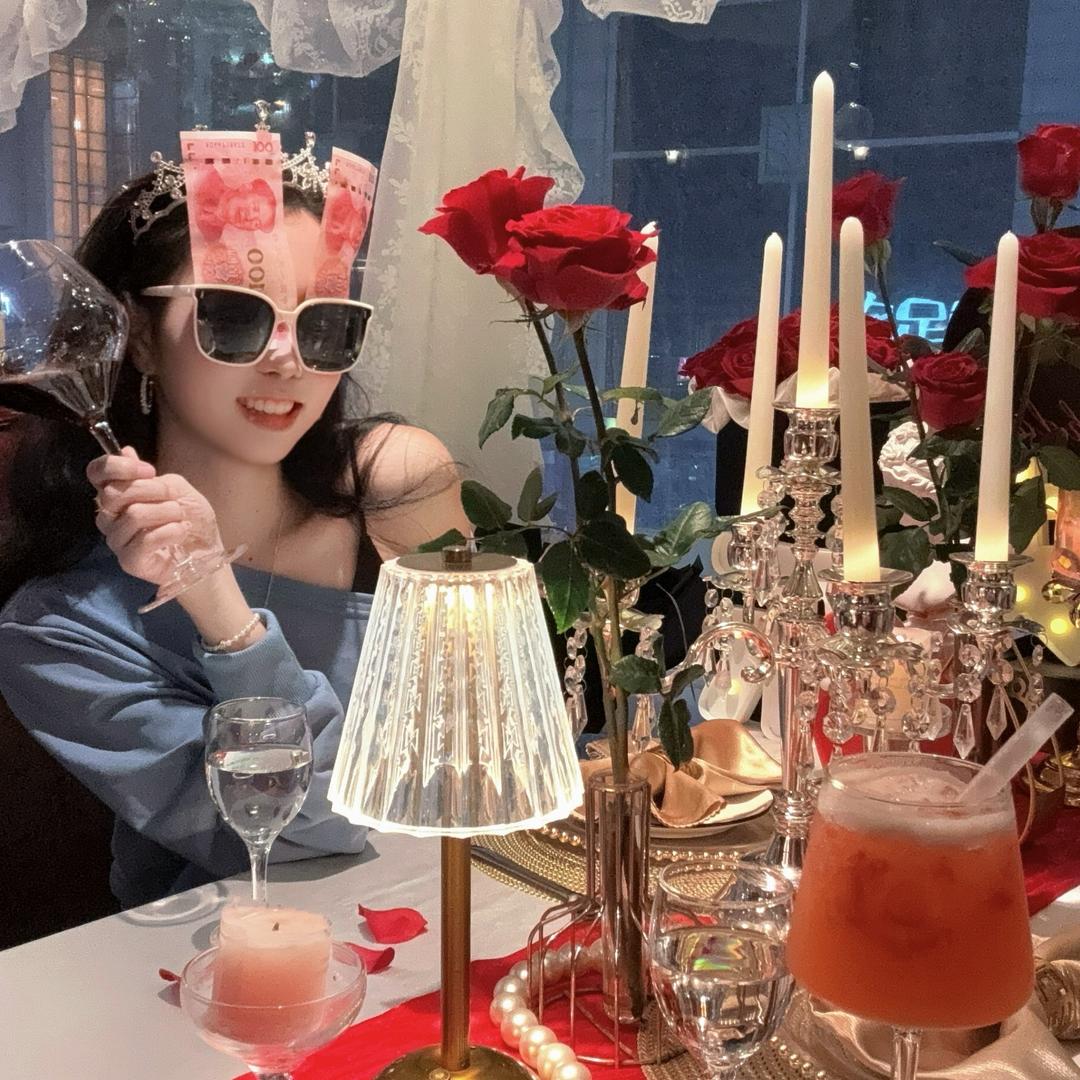 王甜甜和俏兔兔ꮤ.