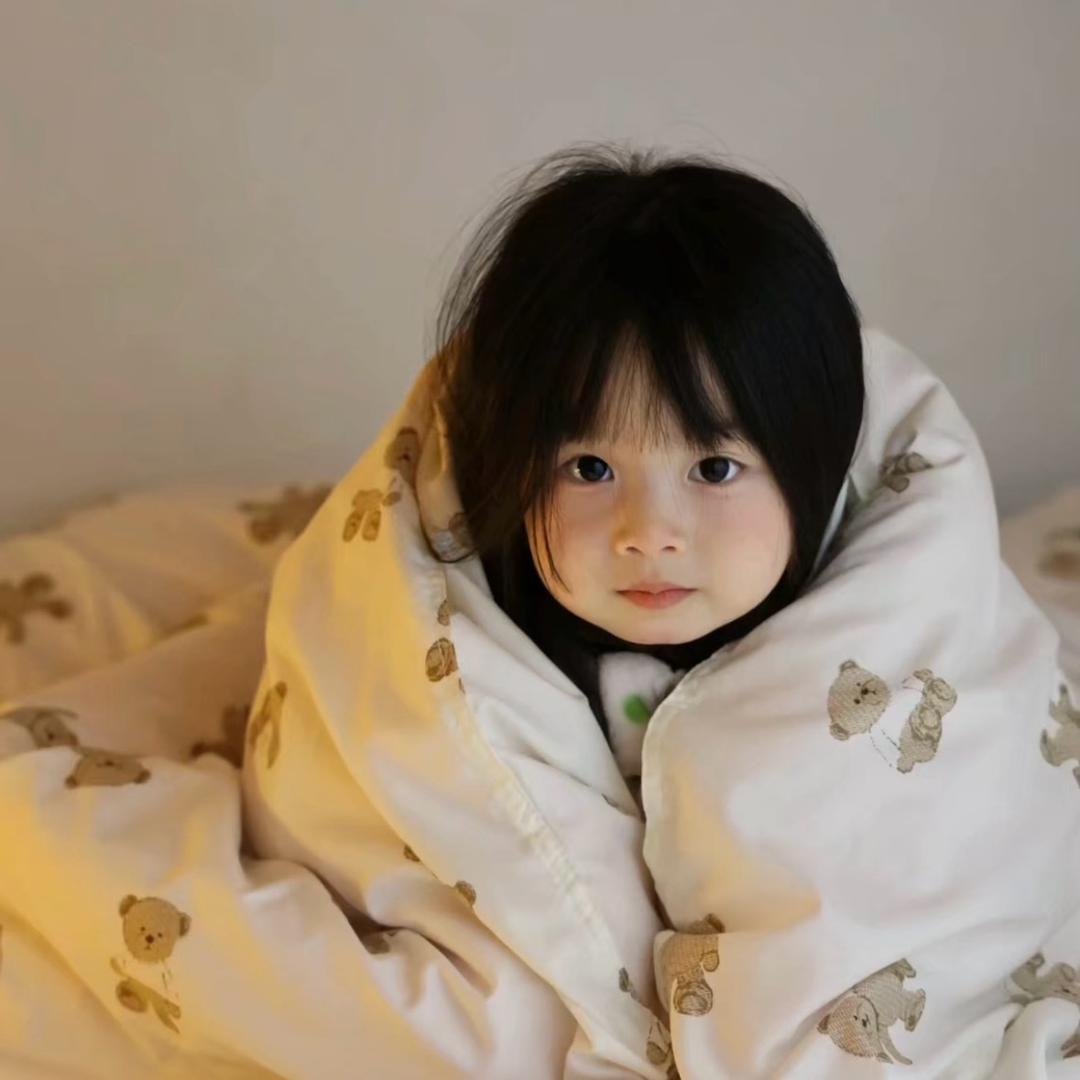 草 莓 熊ʕ·ᴥ·ʔ🍓